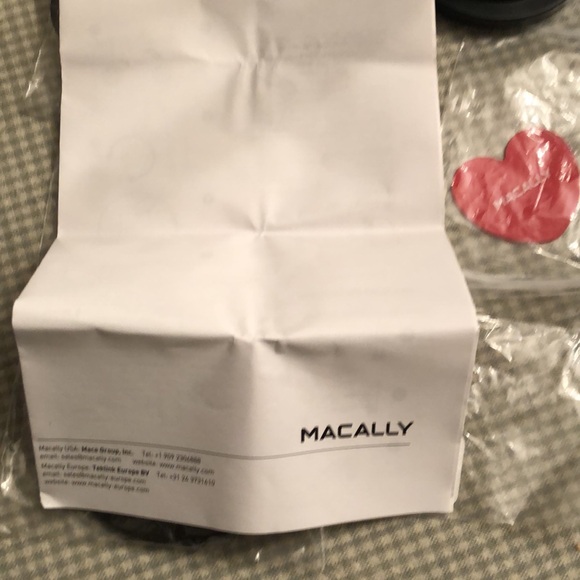 MACALLY MAGNETIC PHONE MOUNT WITH TELESCOPIC ARM INCL 4 METAL PLATES NWOT - #437 - Picture 12 of 14